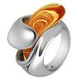 Vanita`- Amber Murano Glass Crossover Ring