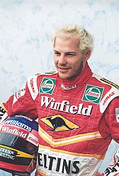 Memorabilia Jacques Villeneuve Williams 1998 Photo Measures 30cm x 20cm (12`` x 8``)