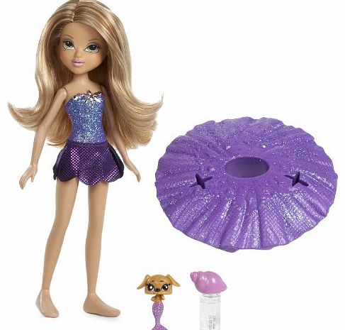 Moxie Girlz Bubble Bath Surprise Doll Monet