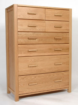 Light Oak 4 + 2 + 2 Drawer Chest of Drawers