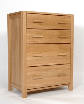 Light Oak 4 Drawer Chest of Drawers