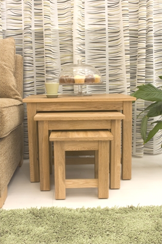 Oak Nest of 3 Coffee Tables