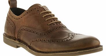 mens momentum tan desmond brogue shoes