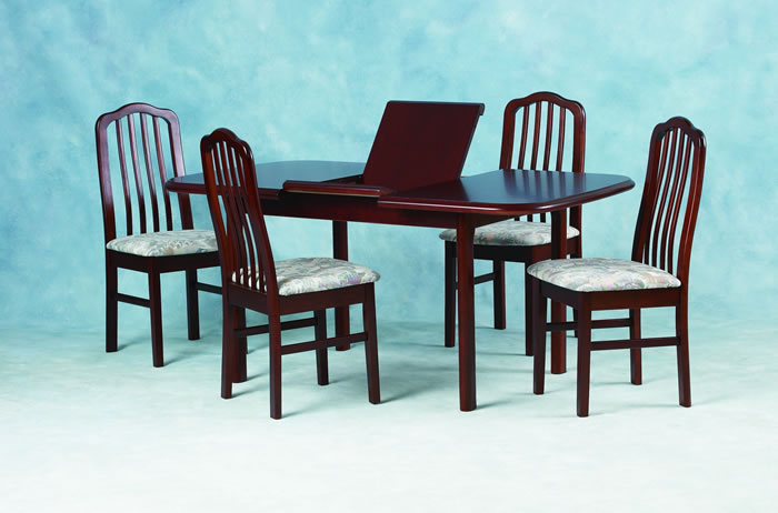 Montana Dining Set. Mahogany