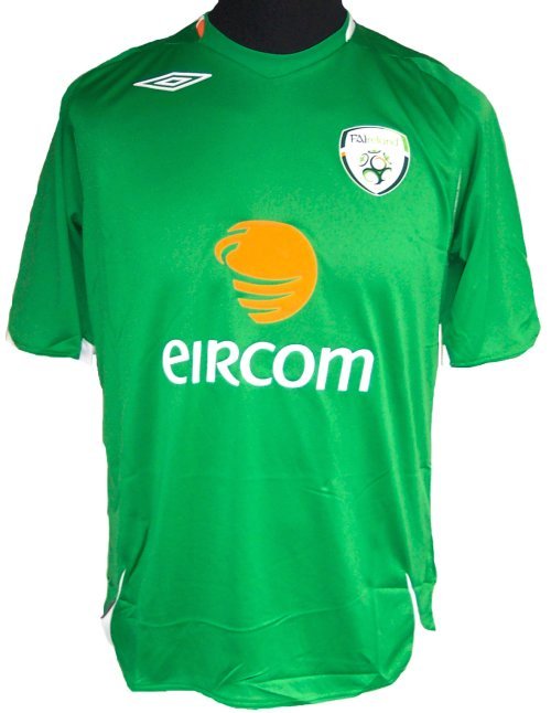 Umbro Ireland home 06/07