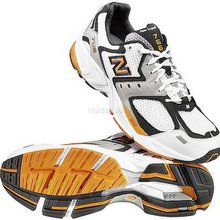 New Balance M766GO Menand#39;s Shoe