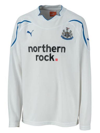 Puma 2010-11 Newcastle 3rd Long Sleeve Puma Football