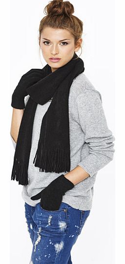 Nica Charlotte Supersoft Scarf Set