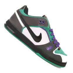 Nike 6.0 Air Zoom Oncore 2 - White/Black-Sea Green