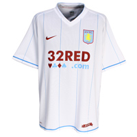 Nike Aston Villa Away Shirt 2007/08 with Young 7