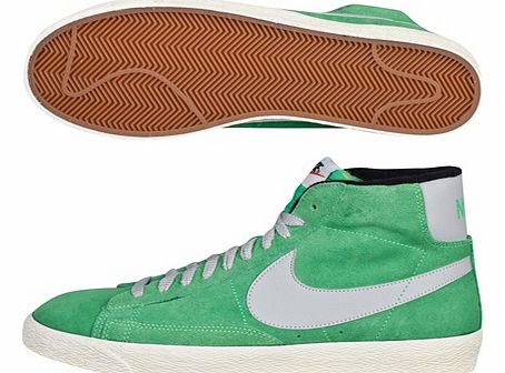 Blazer Mid Premium Vintage Suede Trainer -