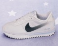 NIKE cortez deluxe running shoe