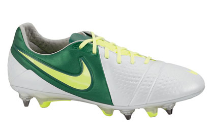 CTR 360 Maestri III SG Pro Football Boots