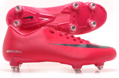 Nike Football Boots  Mercurial Victory SG Football Boots Voltage