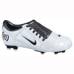 Junior Total 90 III FG Football Boot