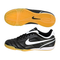 Nike Tiempo Natural II Indoor Trainers -