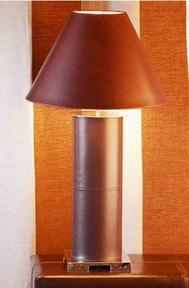 Nono Drama Lamp