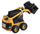 Caterpillar 226B Skid Steer Loader w/work tools (1:32 Scale)