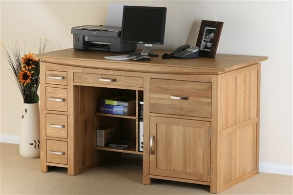 Tokyo Solid Oak Computer Desk