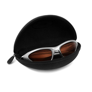 Medium Soft Vault Sunglass case