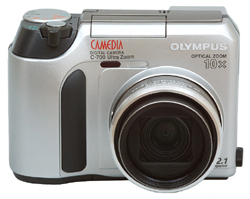 OLYMPUS C700