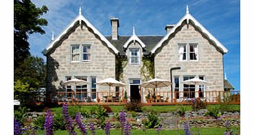 Night Break at Muckrach Lodge