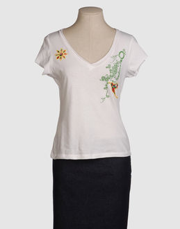 TOPWEAR Short sleeve t-shirts WOMEN on YOOX.COM