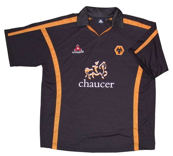 Le Coq Sportif Wolves away 05/06