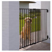 Outdoor pet gate