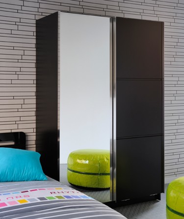 High Tek 9 Sliding Wardrobe with Mirror