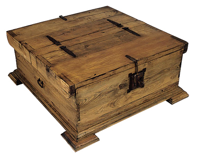 PINE CHEST COFFEE TABLE VERACRUZ