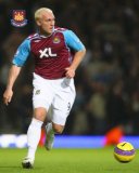 PIX4GIFTS Dean Ashton Official 10x8` Action Photo West Ham United Football Club