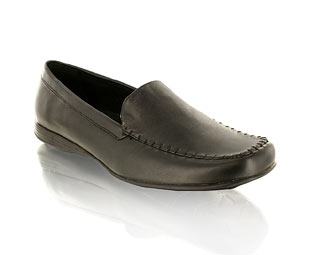 Cool Basic Moccasin Shoe