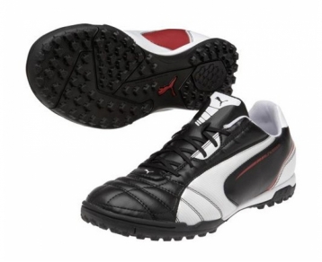 Universal TT Mens Football Trainers