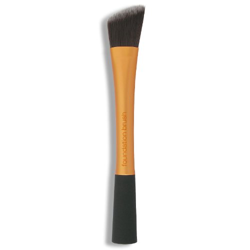 Real Techniques Foundation Brush