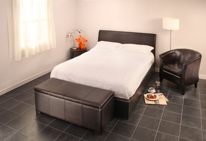 Belmont 6ft Super Kingsize Leather Bedstead