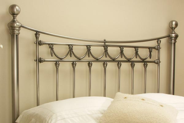 Relyon Beds Papillion Classic Antique Brass Headboard Single