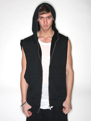 Sleevless Hoody