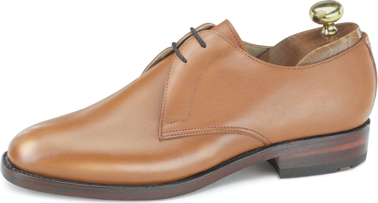 Samuel Windsor Classic Lace: Classic Tan