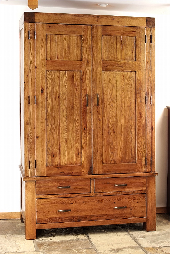 santana Reclaimed Oak Double Wardrobe