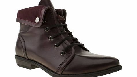 schuh Burgundy Tempo Ii Boots