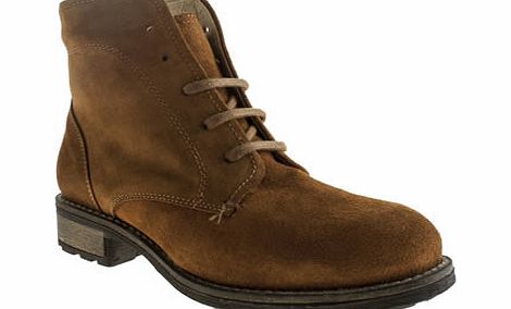 schuh Tan Revolve Boots