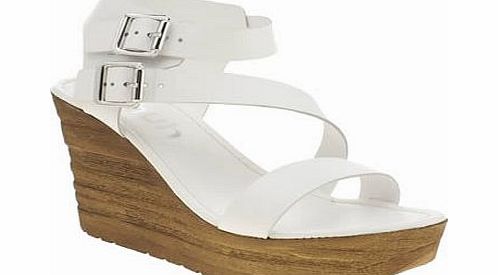 Schuh womens schuh white sundown sandals 1732241020