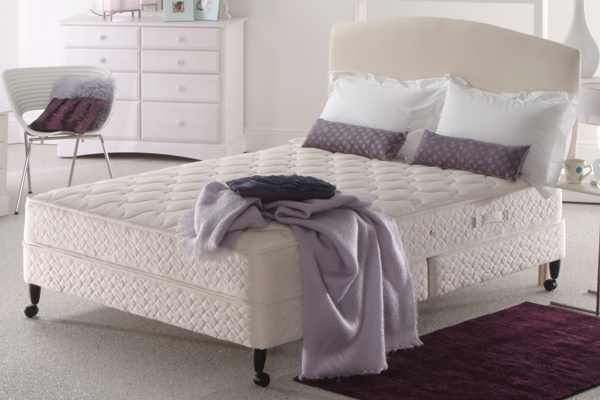 Bonanza Divan Bed On Legs Double 135cm