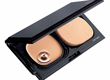 Advanced Hydro-Liquid Compact SPF 10
