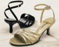 SHOE CO merengue strappy sandal