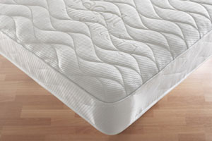 Silentnight (Bedstead Miracoil Memory) Miracoil&#8482; Anti-Slip Range 5FT Mattress