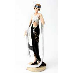 Screen Figurine Shawl