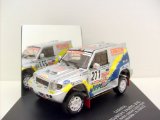 SKID VITESSE SKID 1/43 SKM096 MITSUBISHI PAJERO EVO PAR DAK CAI 00