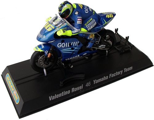 Slot Cars and Bikes Modelxtric Valentino Rossi 2004 Yamaha